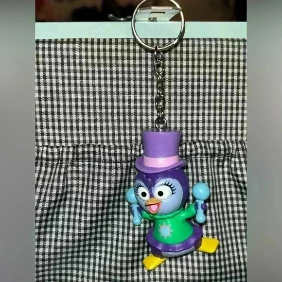 Summer Penguin, Disney Junior muppet babies keychain - Picture 4 of 5